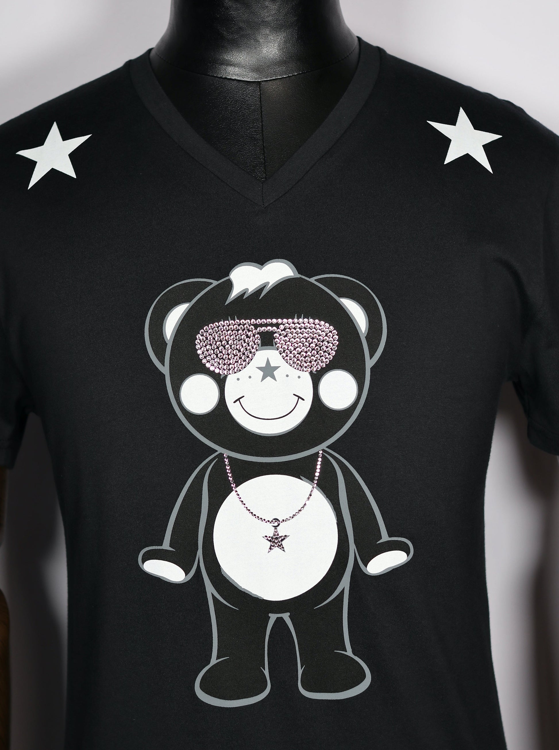黒tシャツのアップ